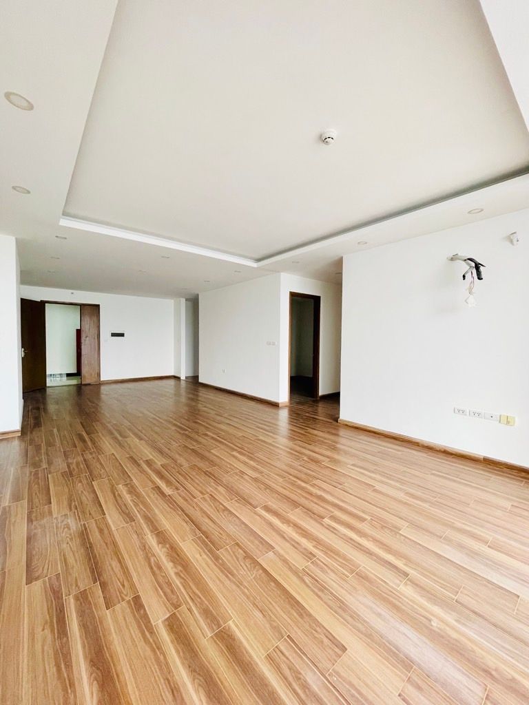 Bán nhà Đại Kim - diện tích 133.5m2 1 tầng - Lô góc, view hồ - giá 12,5 tỷ