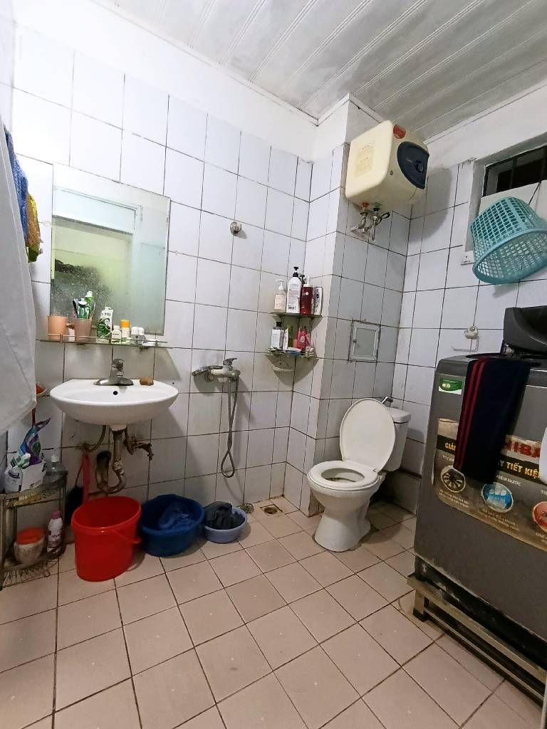 Bán nhà Đền Lừ - diện tích 64m2 6 tầng - Căn hộ tầng 6 thang máy - giá 4,8 tỷ