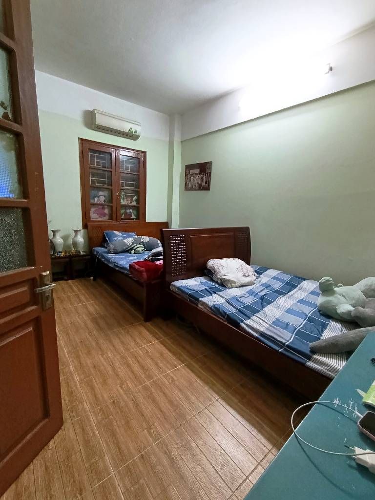 Bán nhà Đền Lừ - diện tích 64m2 6 tầng - Căn hộ tầng 6 thang máy - giá 4,8 tỷ