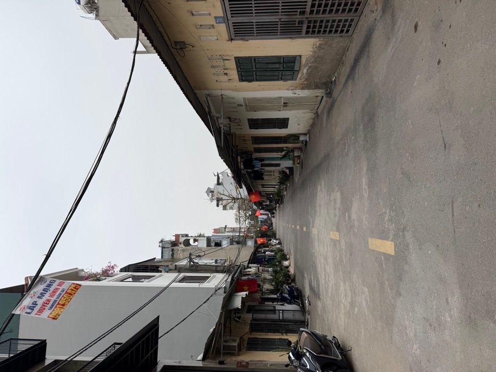 Bán nhà Nguyễn Khoái - diện tích 54m2 1 tầng - Phân lô ô tô - giá 10,3 tỷ