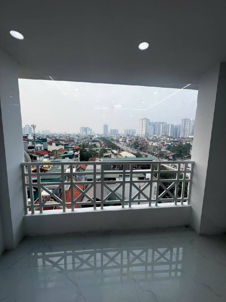 Bán nhà Tân Mai - diện tích 66,7m2 9 tầng - Nhà đẹp hiếm có - giá 5,7 tỷ