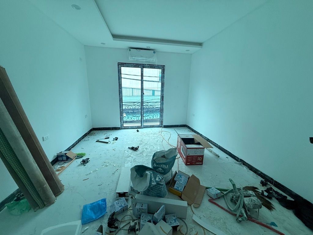 Bán nhà Vĩnh Hưng - diện tích 30m2 4 tầng - NGÕ NÔNG ĐẸP - giá 4,7 tỷ