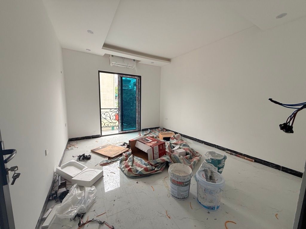 Bán nhà Vĩnh Hưng - diện tích 30m2 4 tầng - NGÕ NÔNG ĐẸP - giá 4,7 tỷ