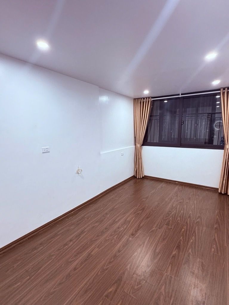 Bán nhà Văn Chương - diện tích 20m2 5 tầng - Nhà dân xây ngõ nông - giá 5,6 tỷ