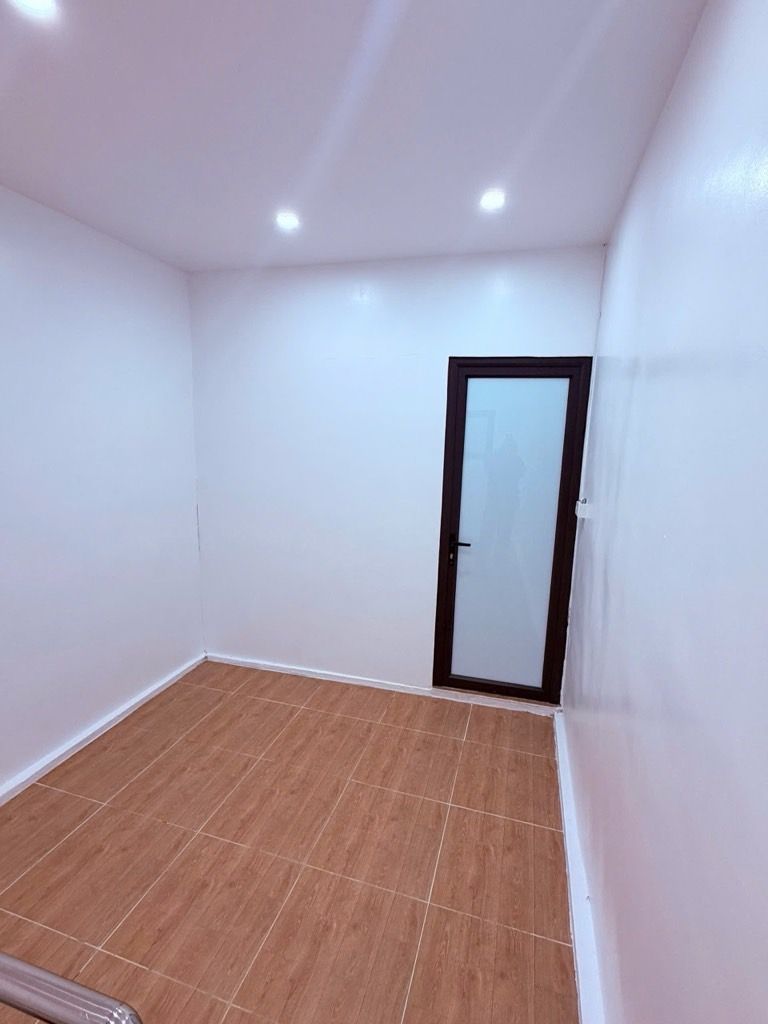 Bán nhà Văn Chương - diện tích 20m2 5 tầng - Nhà dân xây ngõ nông - giá 5,6 tỷ