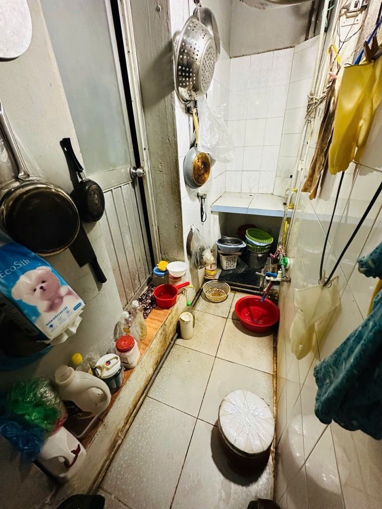 Bán nhà Tân Mai - diện tích 47m2 4 tầng - ô tô tránh - giá 16,5 tỷ