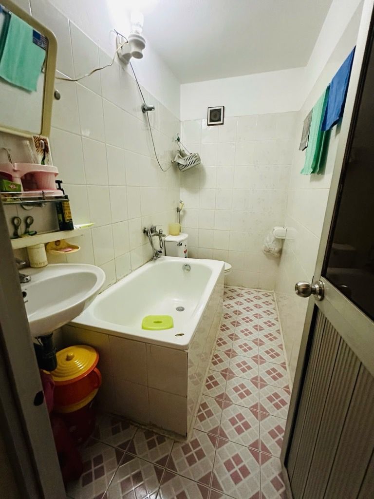 Bán nhà Tân Mai - diện tích 47m2 4 tầng - ô tô tránh - giá 16,5 tỷ