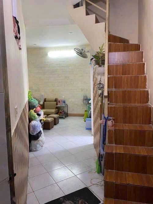 Bán nhà Đại cổ việt - diện tích 15,7m2 3 tầng - Lô góc, giá 3,6 tỷ