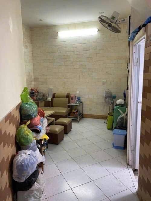 Bán nhà Đại cổ việt - diện tích 15,7m2 3 tầng - Lô góc, giá 3,6 tỷ