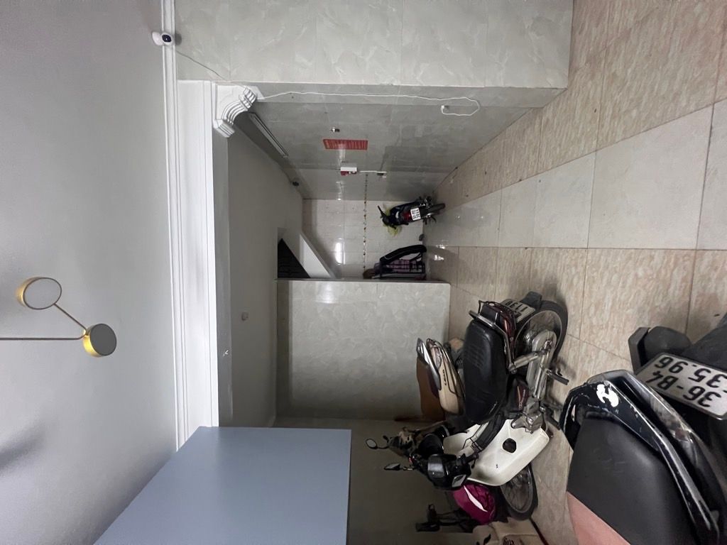 Bán nhà Nguyễn Lương Bằng - diện tích 42m2 4 tầng - Nhà đẹp hiếm có - giá 8 tỷ