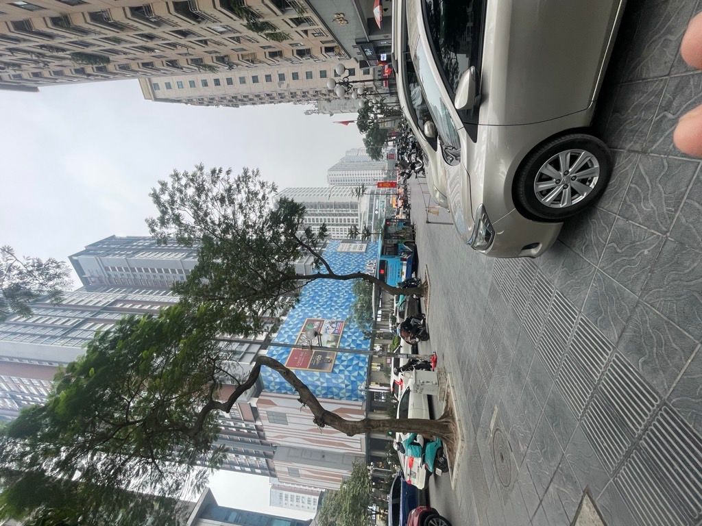 Bán nhà Lê Văn Lương - diện tích 102m2 14 tầng - CĂN HỘ MẶT PHỐ - giá 9,2 tỷ