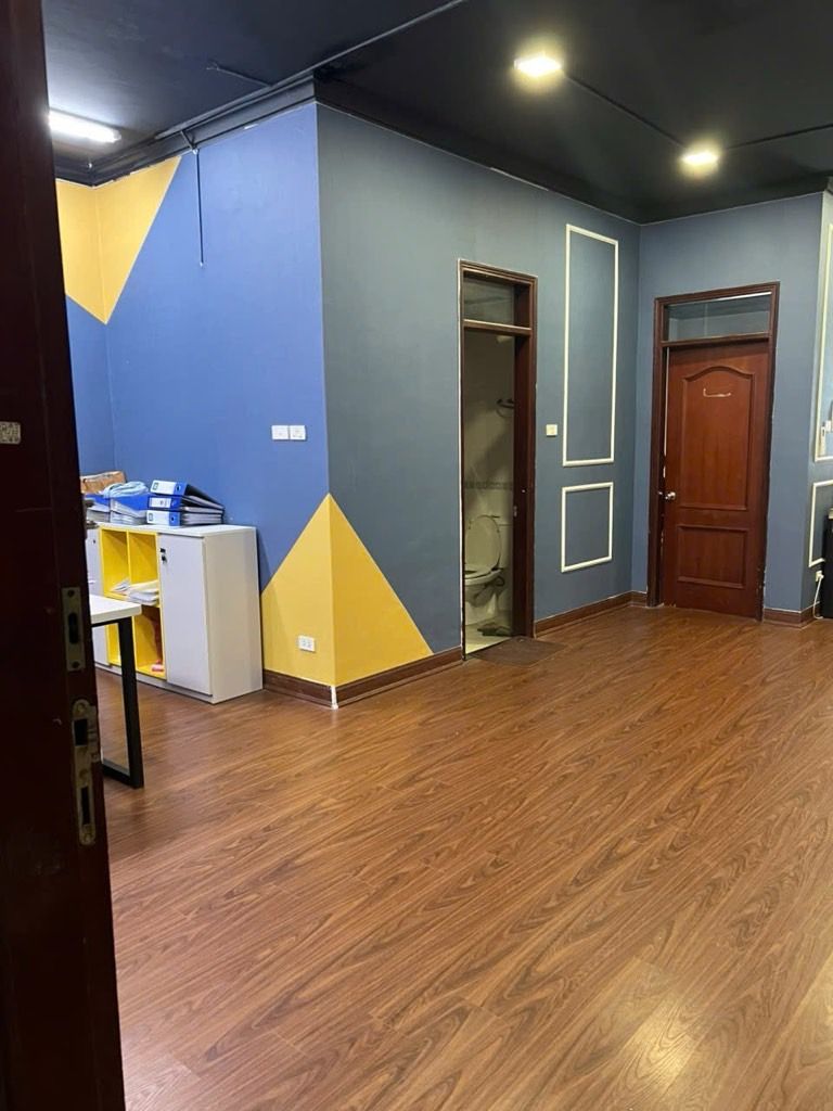 Bán nhà Lê Văn Lương - diện tích 102m2 14 tầng - CĂN HỘ MẶT PHỐ - giá 9,2 tỷ