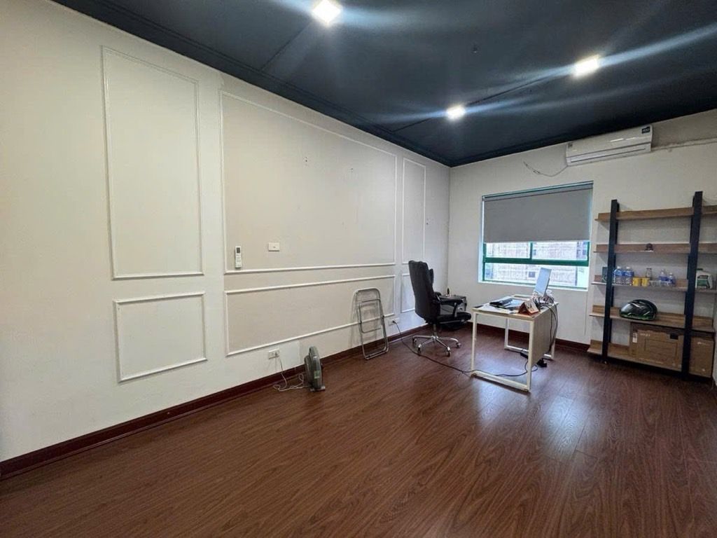 Bán nhà Lê Văn Lương - diện tích 102m2 14 tầng - CĂN HỘ MẶT PHỐ - giá 9,2 tỷ