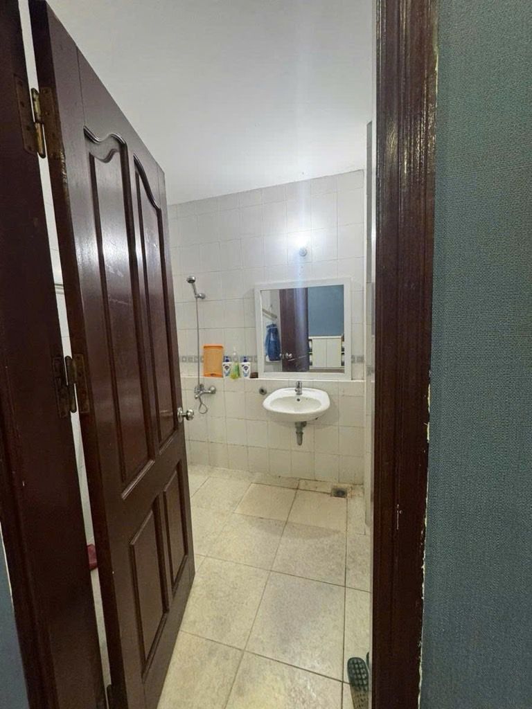 Bán nhà Lê Văn Lương - diện tích 102m2 14 tầng - CĂN HỘ MẶT PHỐ - giá 9,2 tỷ