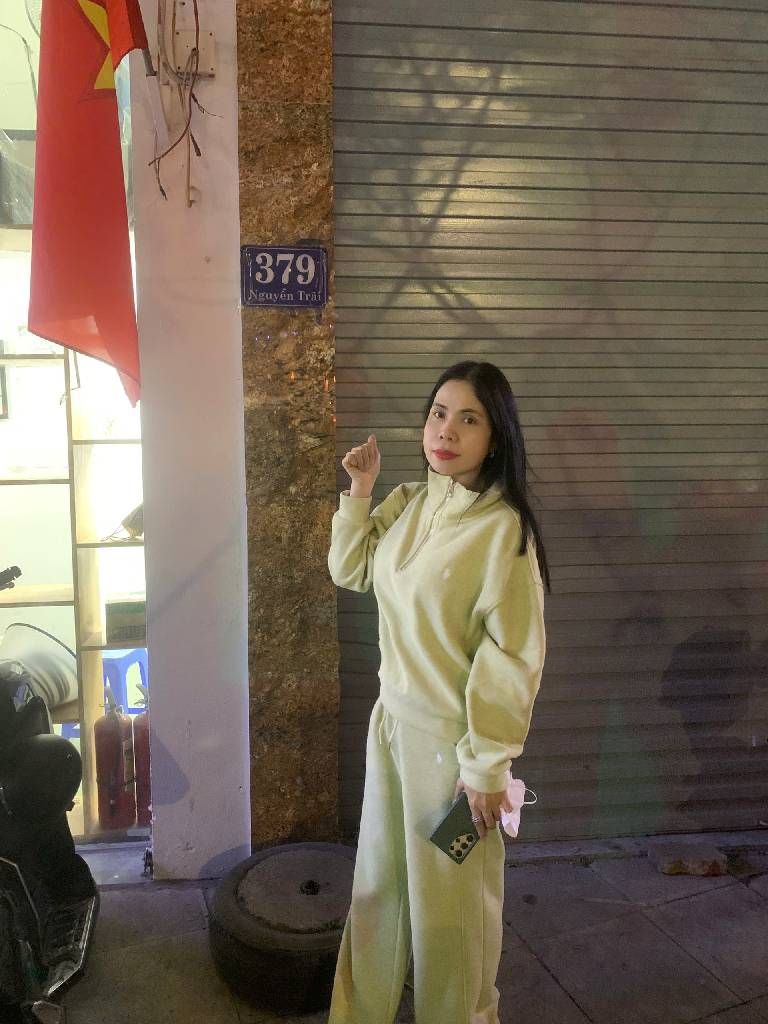 Bán nhà Nguyễn Trãi - diện tích 25m2 5 tầng - Mặt phố thênh thang, lô góc - giá 4,2 tỷ