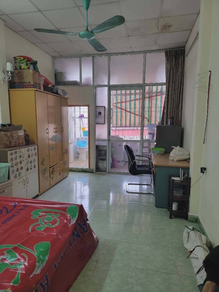 Bán nhà Bùi Ngọc Dương - diện tích 28m2 4 tầng - Nhà dân xây khung cột chắc chắn - giá 5,9 tỷ