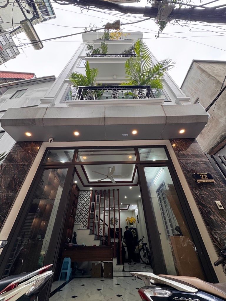 Bán nhà Bạch Đằng - diện tích 48.8m2 5 tầng - Lô góc, ngõ thông - giá 11,9 tỷ