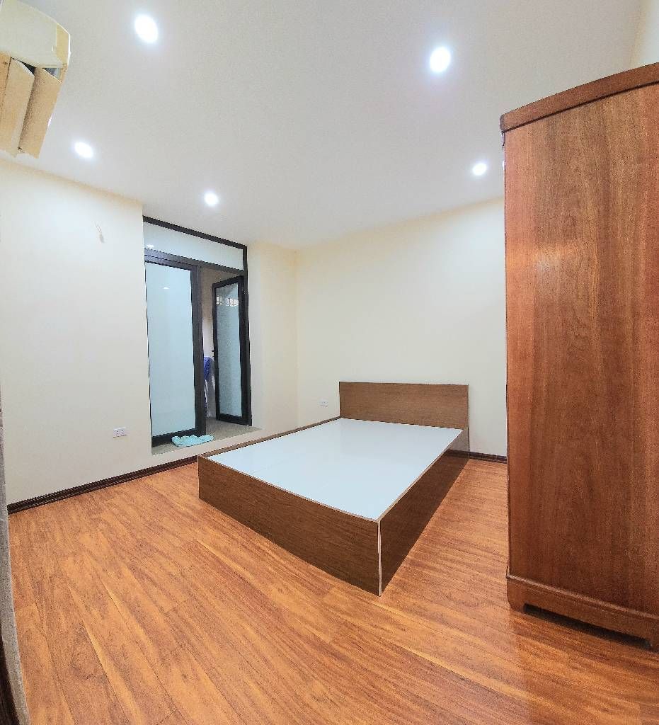 Bán nhà Tây Sơn - diện tích 44.1m2 1 tầng - Ô tô tải đỗ chân cầu thang - giá 5,2 tỷ