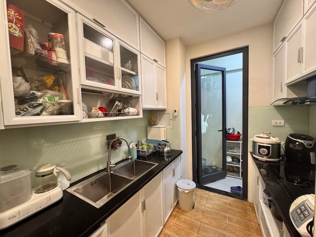 Bán nhà Tam Trinh - diện tích 74.3m2 1 tầng - Nhà thoáng mát, ánh sáng tự nhiên ngập tràn - giá 5,8 tỷ