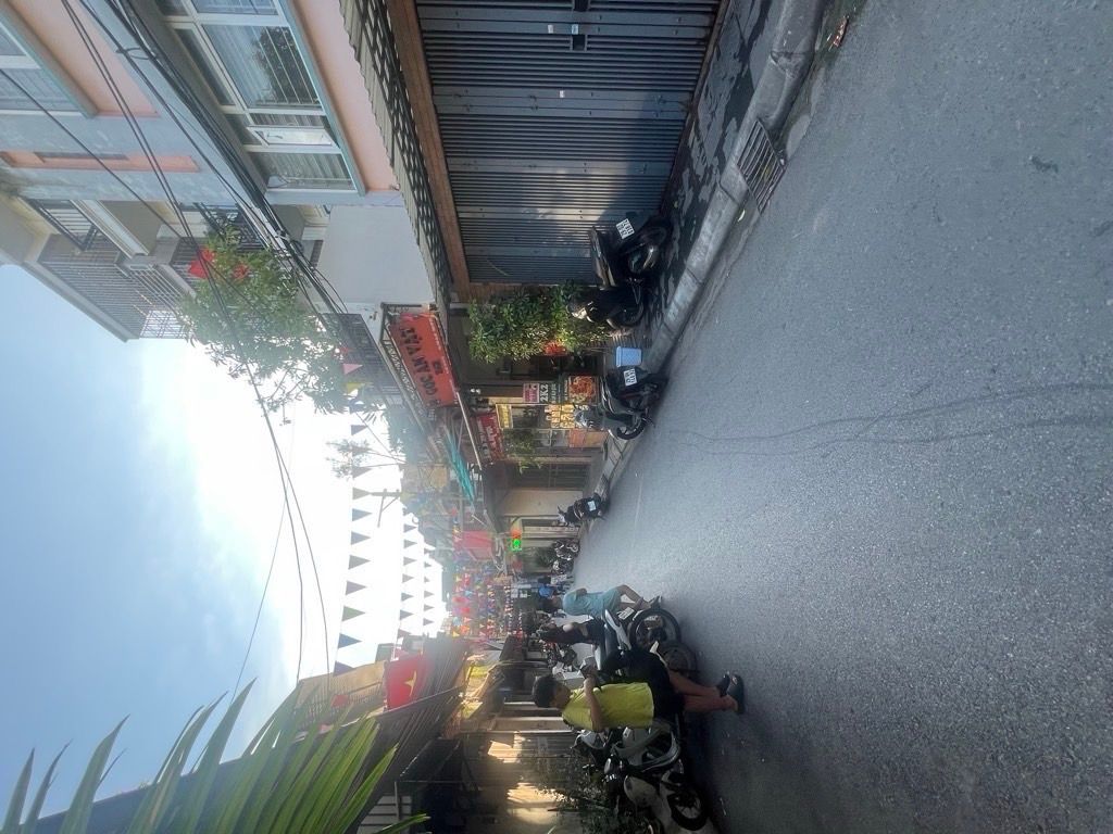 Bán nhà Nguyễn An Ninh - diện tích 34,9m2 3 tầng - ô tô tránh - giá 5,3 tỷ