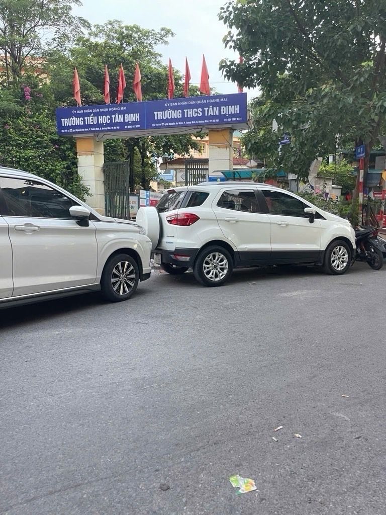 Bán nhà Nguyễn An Ninh - diện tích 34,9m2 3 tầng - ô tô tránh - giá 5,3 tỷ