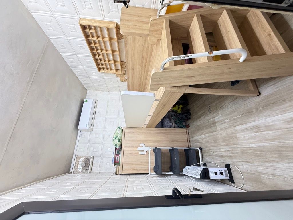 Bán nhà Mai Hắc Đế - diện tích 110m2 1 tầng - Ô tô đỗ chân cầu thang - giá 9,6 tỷ