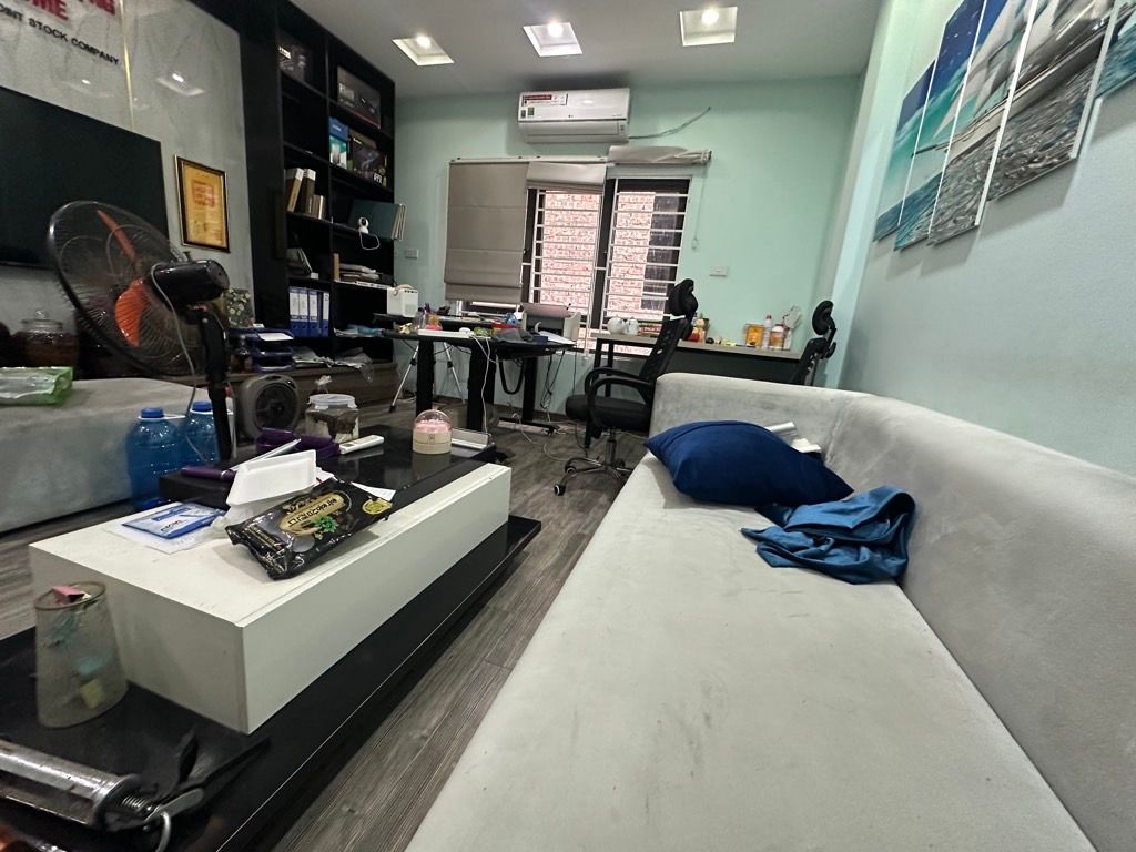 Bán nhà Khương Đình - diện tích 37m2 5 tầng - Nhà gần phố, cách 50m ô tô tránh - giá 7,9 tỷ