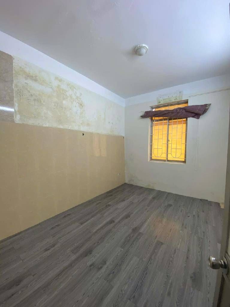 Bán nhà Lê Văn Lương - diện tích 54m2 1 tầng - mặt tiền 8m - giá 5,3 tỷ