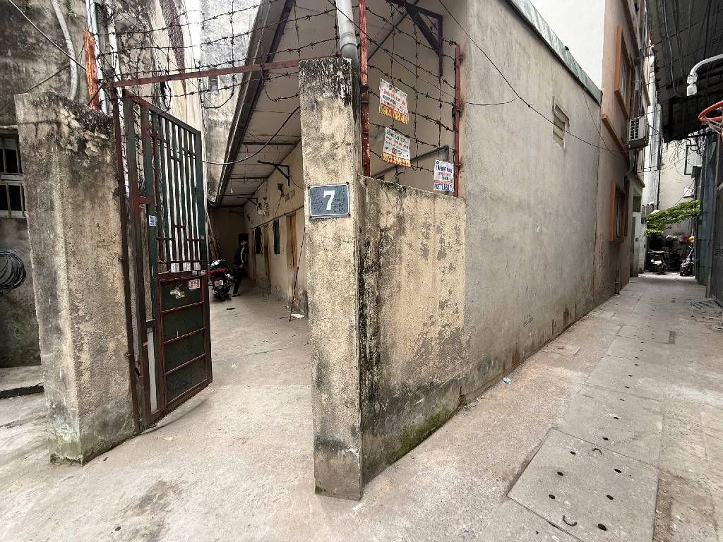 Bán nhà Triều Khúc - diện tích 93,3m2 1 tầng - Căn góc, giá 14,8 tỷ