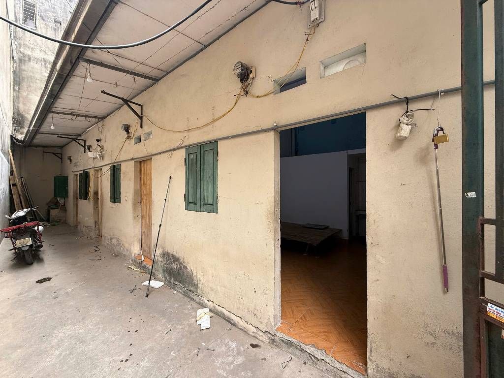 Bán nhà Triều Khúc - diện tích 93,3m2 1 tầng - Căn góc, giá 14,8 tỷ