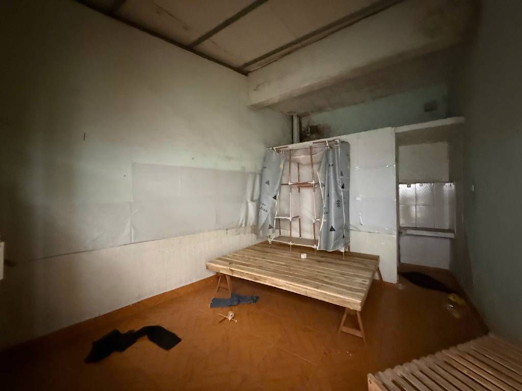 Bán nhà Triều Khúc - diện tích 93,3m2 1 tầng - Căn góc, giá 14,8 tỷ