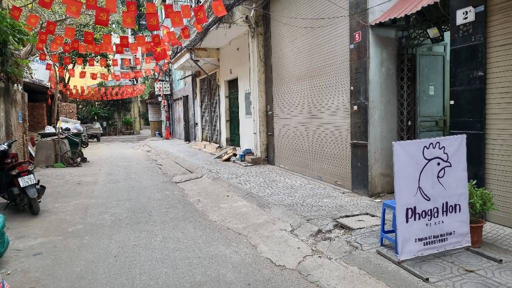 Bán nhà Hòa Bình - diện tích 96.5m2 4 tầng - ô tô tránh - giá 20 tỷ