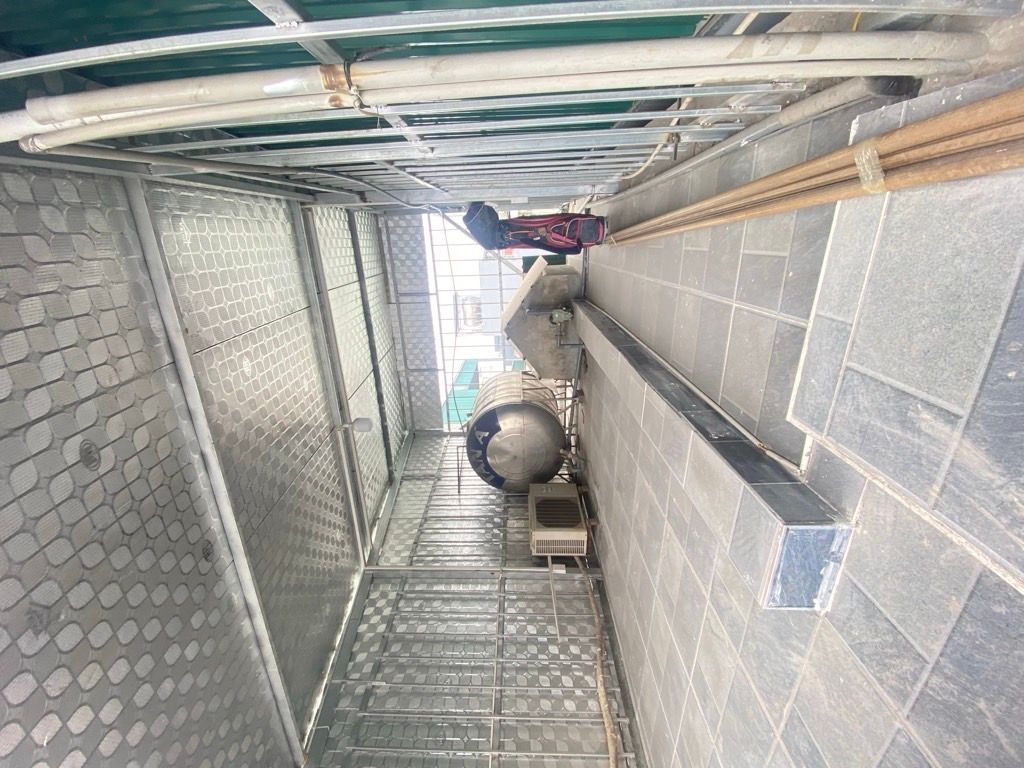 Bán nhà Khương Hạ - diện tích 34.8m2 5 tầng - Ô TÔ TRÁNH 20M - giá 11,3 tỷ