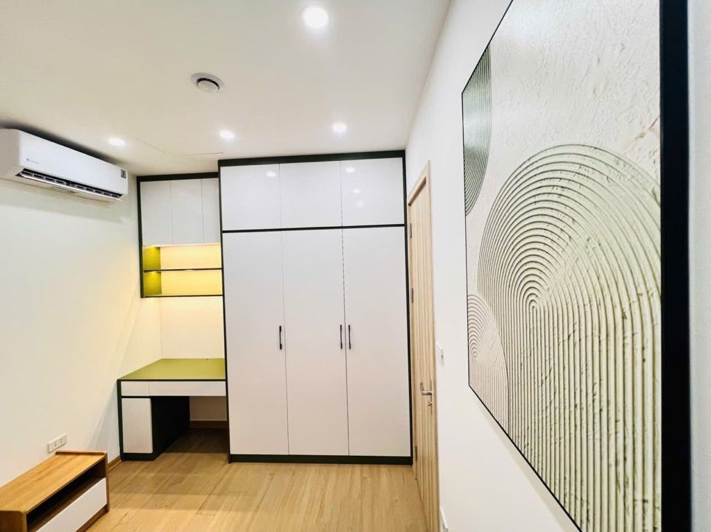 Bán nhà Chùa Láng - diện tích 48m2 2 tầng - Căn hộ đầy đủ nội thất - giá 4,9 tỷ