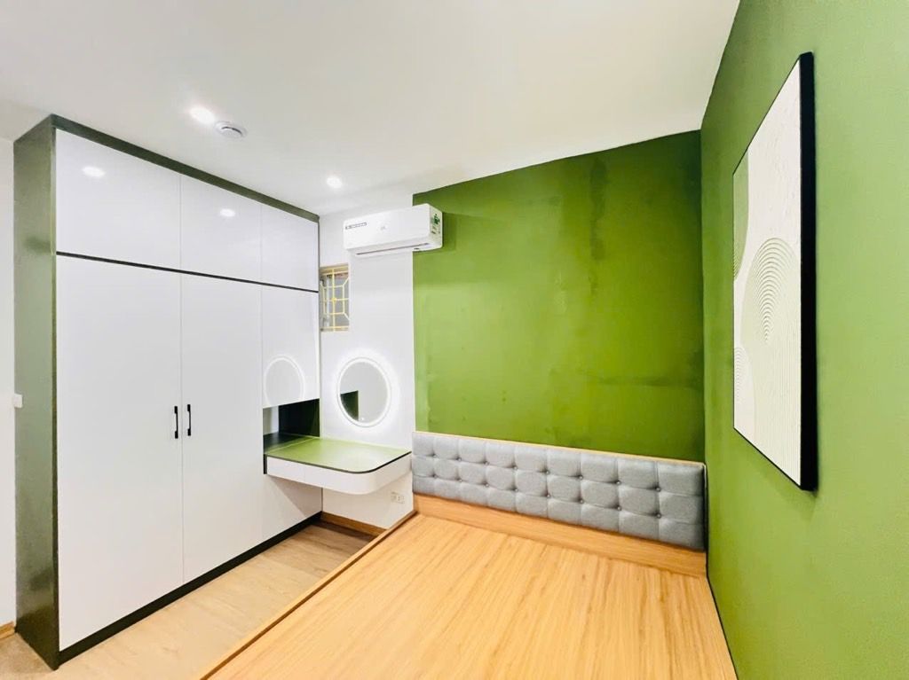 Bán nhà Chùa Láng - diện tích 48m2 2 tầng - Căn hộ đầy đủ nội thất - giá 4,9 tỷ