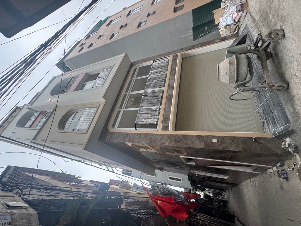 Alternative view of Bán nhà trong ngõ Ngô Gia Tự 38,3m2 x 6 tầng, Q. Long Biên - Giá 14,2 tỷ