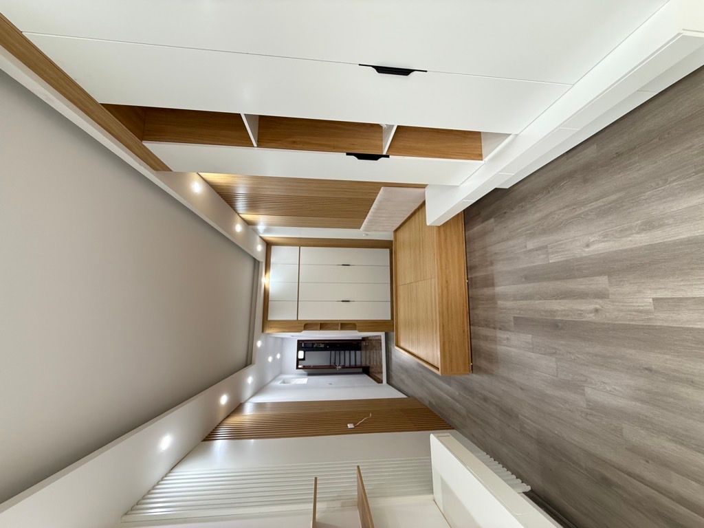 Bán nhà Văn Chương - diện tích 69,9m2 5 tầng - Ô tô tránh - giá 22 tỷ