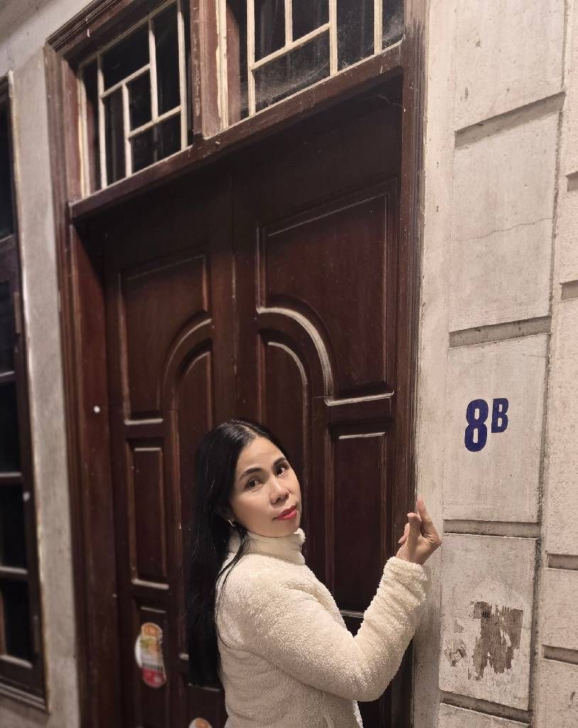 Bán nhà Trần Khát Chân - diện tích 25.7m2 4 tầng - Nhà KCBT chắc chắn - giá 7,25 tỷ