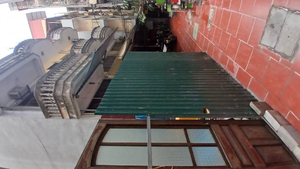 Bán nhà Bờ Sông Sét - diện tích 42,1m2 1 tầng - Mảnh đất hiếm còn sót lại - giá 10,9 tỷ