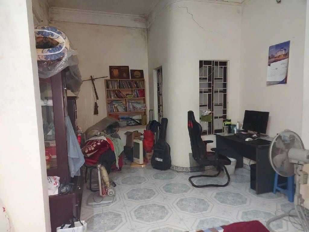 Bán nhà Gốc Đề - diện tích 73.6m2 3 tầng - Sổ đỏ riêng - giá 13,58 tỷ