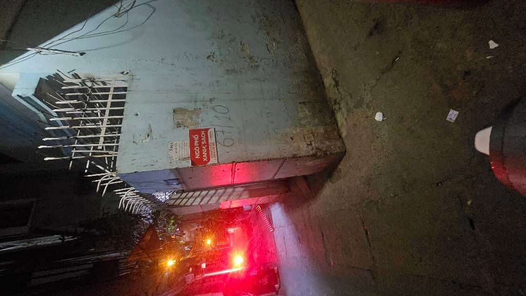 Bán nhà Gốc Đề - diện tích 73.6m2 3 tầng - Sổ đỏ riêng - giá 13,58 tỷ