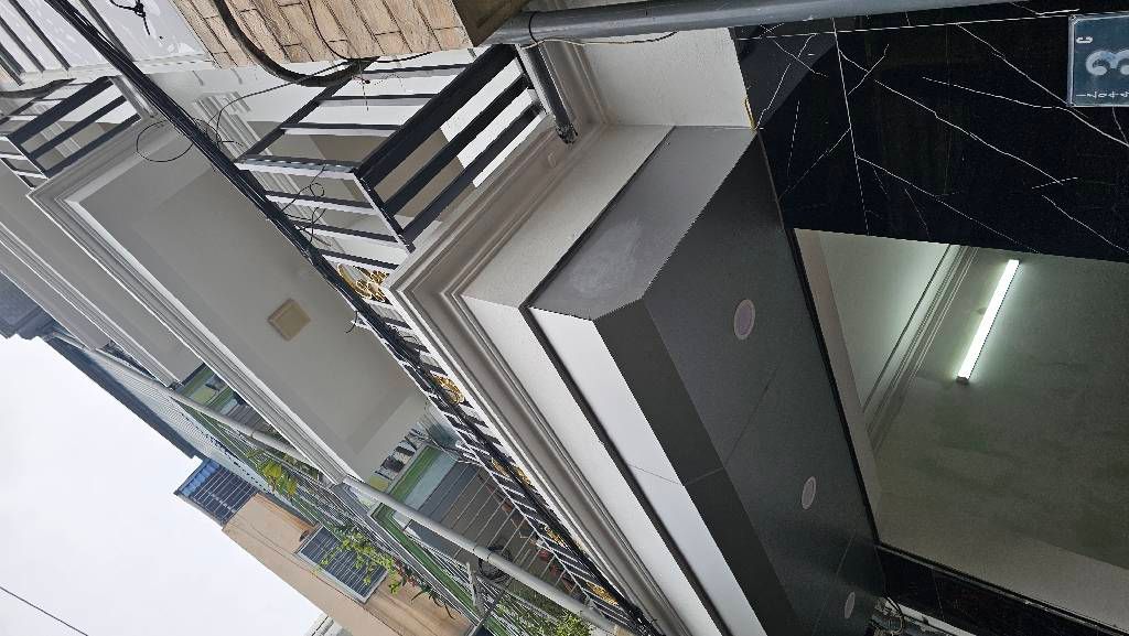 Bán nhà Đông Thiên - diện tích 25m2 5 tầng - Ô tô đỗ cổng - giá 4,6 tỷ