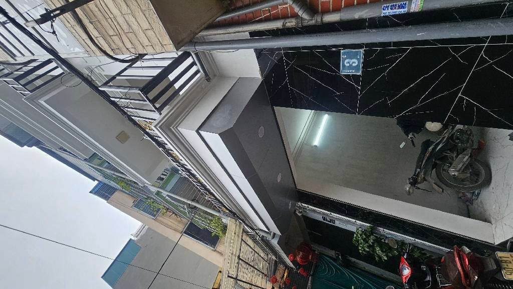 Bán nhà Đông Thiên - diện tích 25m2 5 tầng - Ô tô đỗ cổng - giá 4,6 tỷ