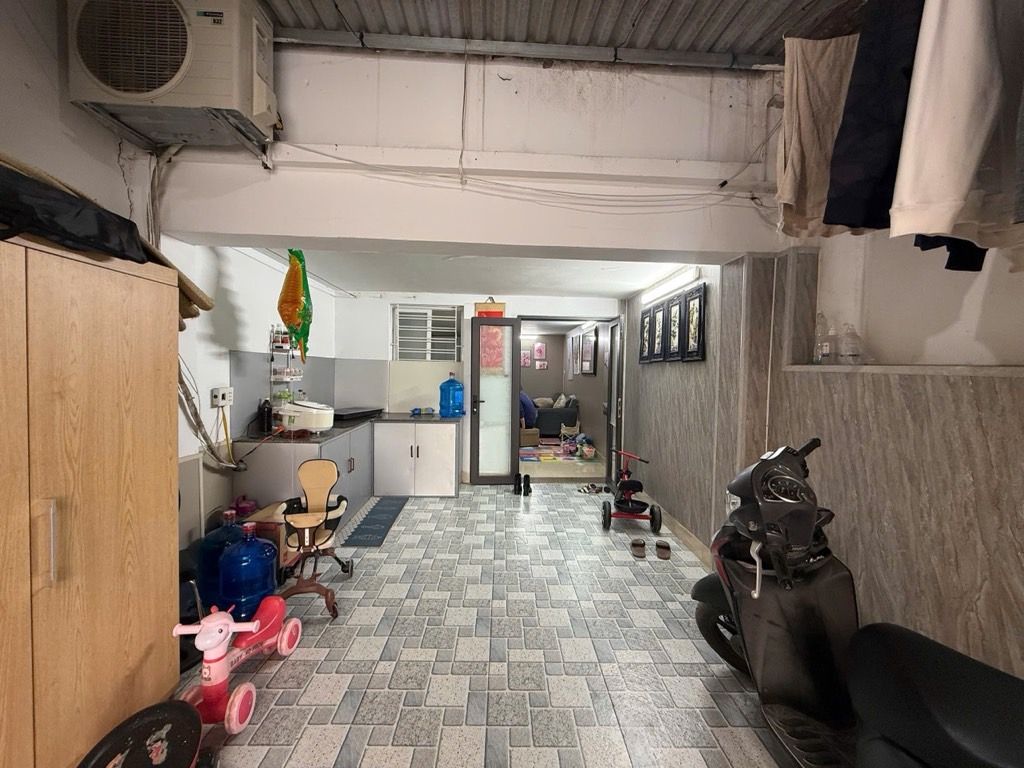 Bán nhà BỜ ĐẦM SÒI - diện tích 74m2 2 tầng - Ô TÔ ĐỖ CỬA - giá 4,8 tỷ