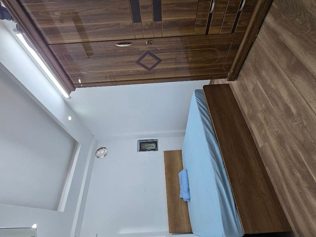 Bán nhà Khương Hạ - diện tích 46m2 5 tầng - ô tô đỗ cổng - giá 2 tỷ