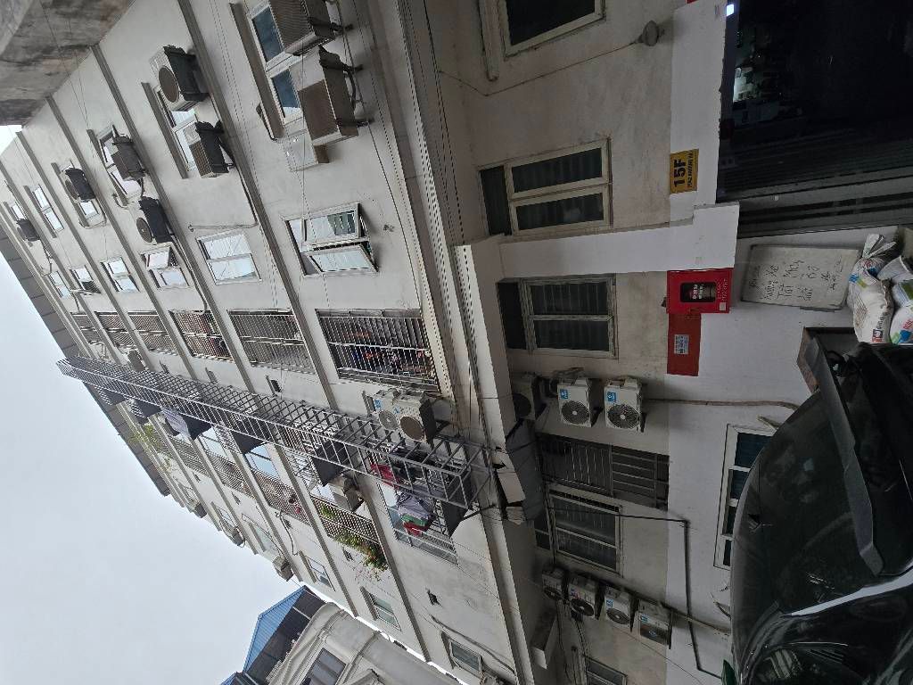 Bán nhà Khương Hạ - diện tích 46m2 5 tầng - ô tô đỗ cổng - giá 2 tỷ