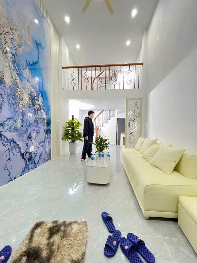 Bán nhà Hoàng Văn Thái - diện tích 21m2 5 tầng - Nhà đẹp đón Tết - giá 7,5 tỷ