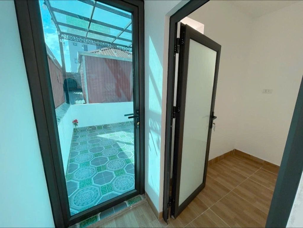 Bán nhà Hoàng Văn Thái - diện tích 21m2 5 tầng - Nhà đẹp đón Tết - giá 7,5 tỷ