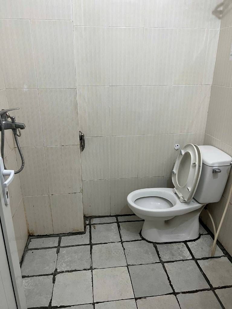 Bán nhà Cự Lộc - diện tích 30m2 5 tầng - Nhà đẹp ở luôn - giá 8 tỷ