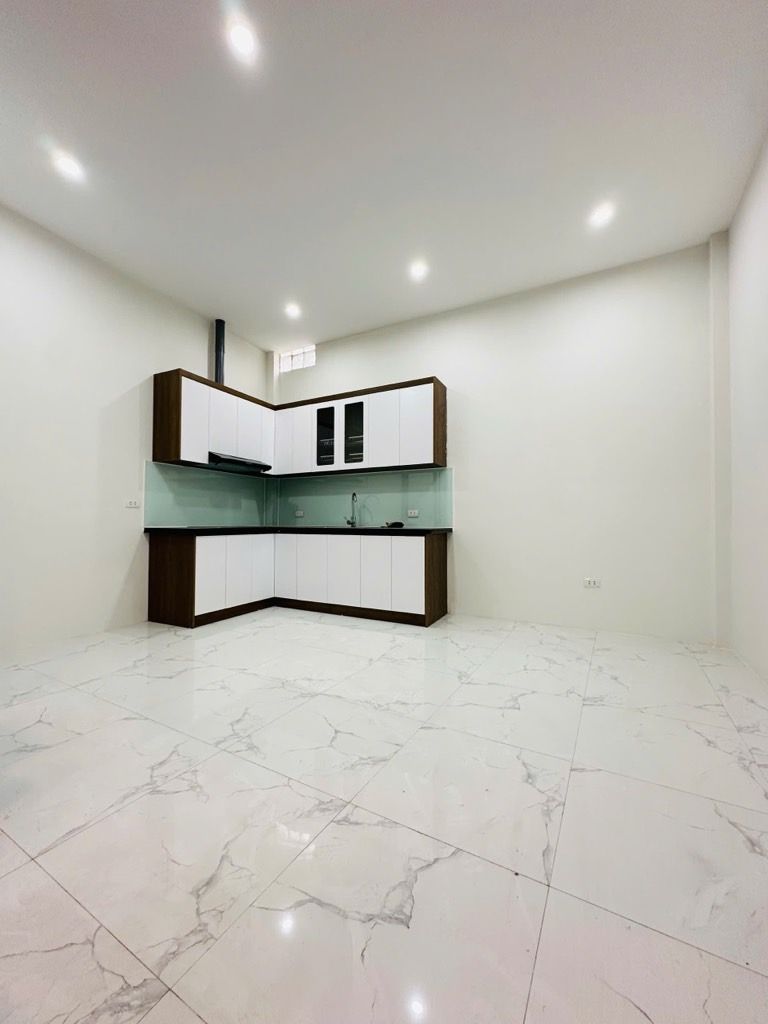 Bán nhà Quan Thổ 1 - diện tích 40.4m2 4 tầng - Ngõ thông kinh doanh - giá 9,6 tỷ